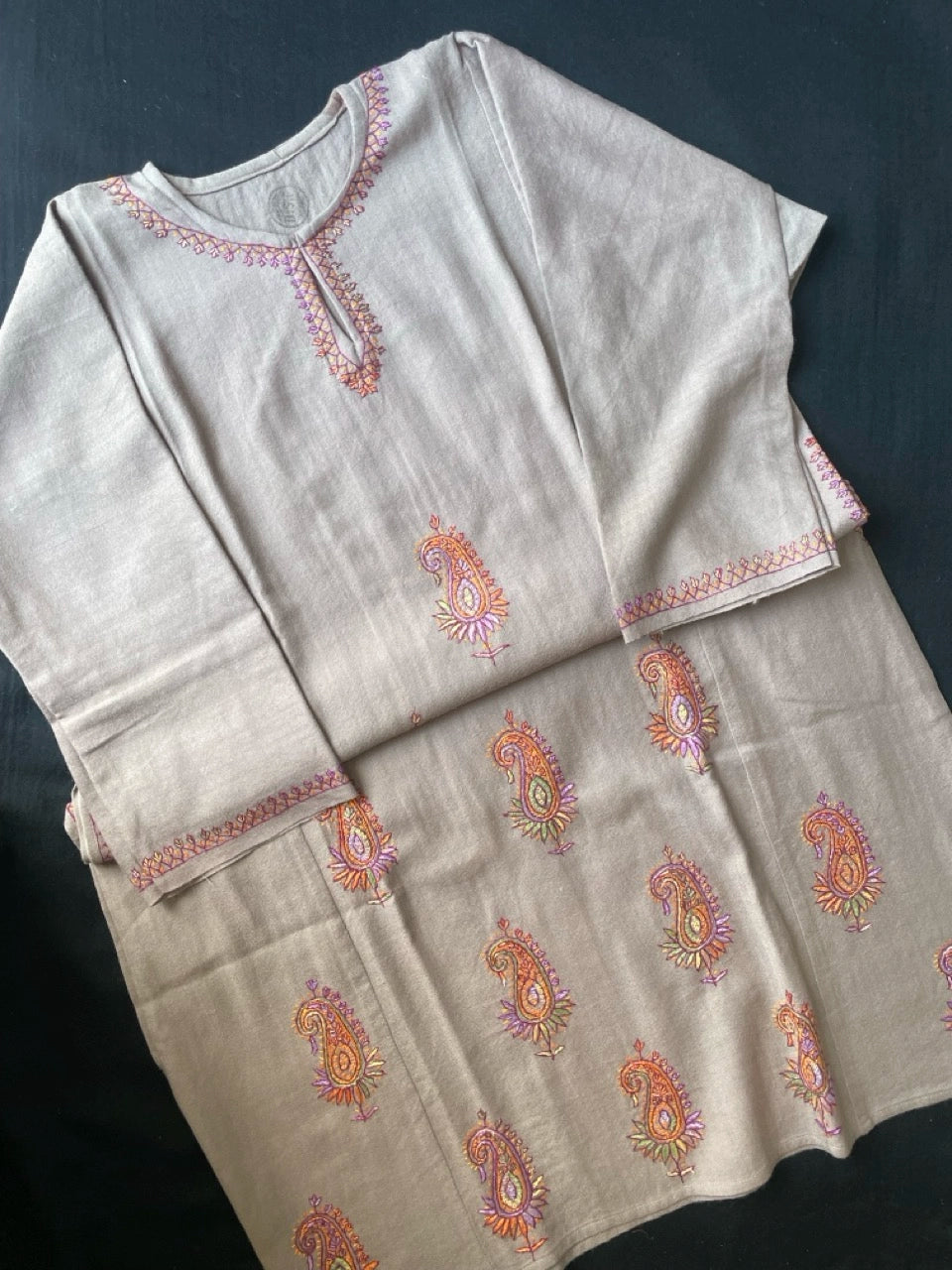 Raffal Wool Pheran - Sozni