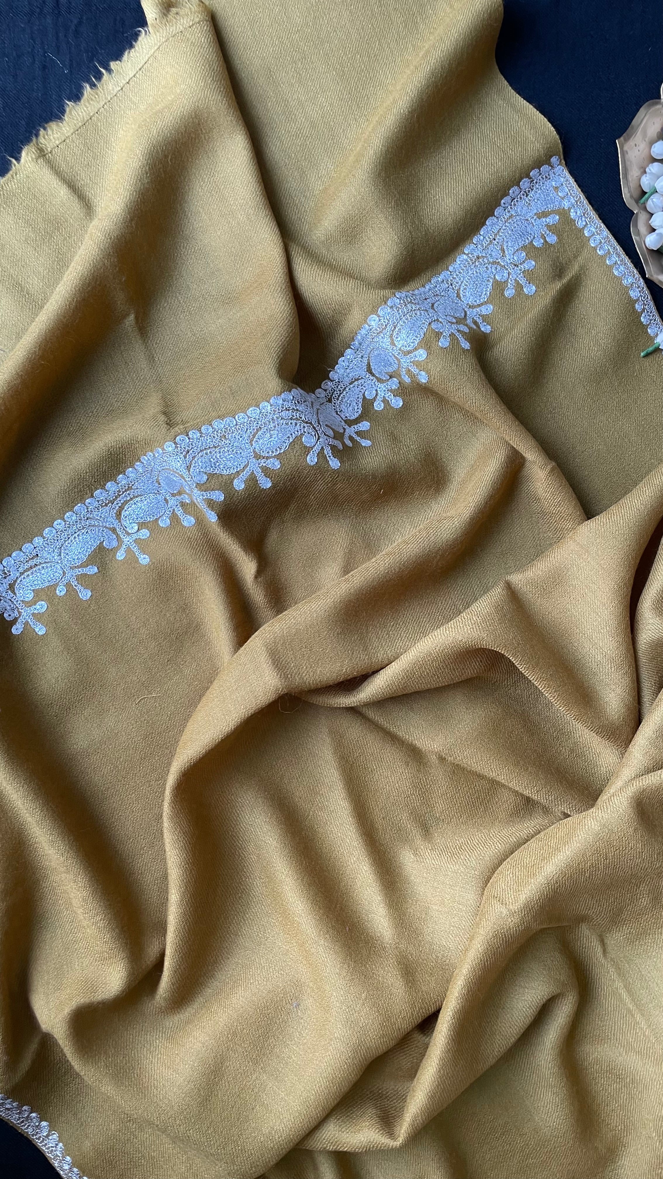 Pure Wool Kashmiri Tilla Stoles