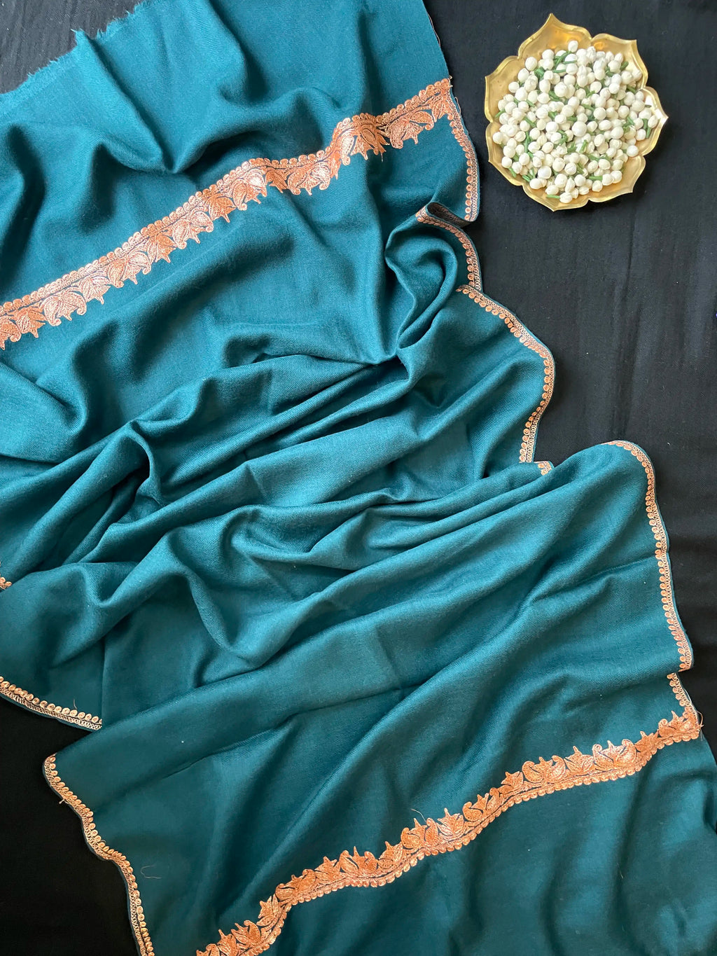 Pure Wool Kashmiri Tilla Stoles