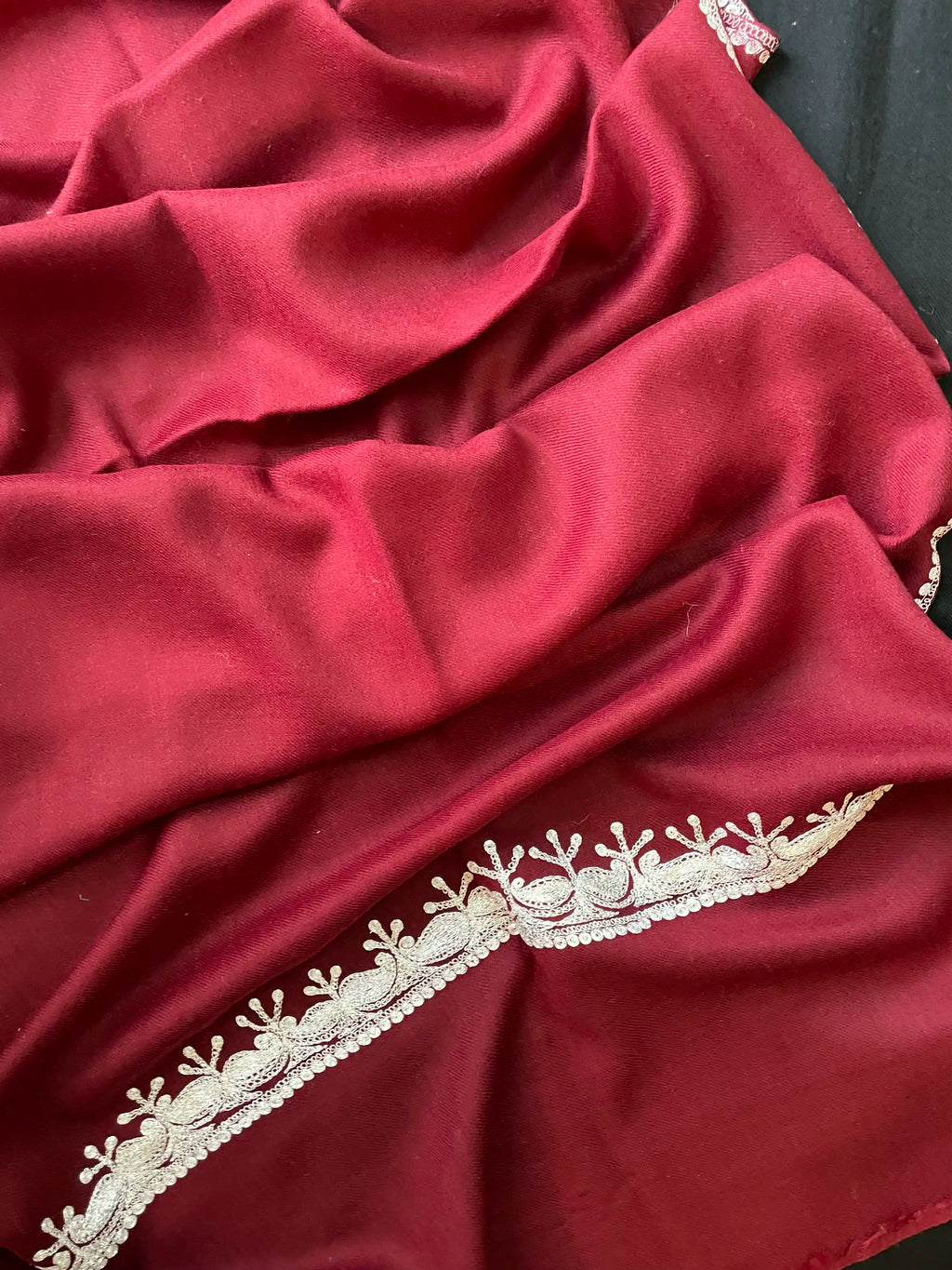 Pure Wool Kashmiri Tilla Stoles