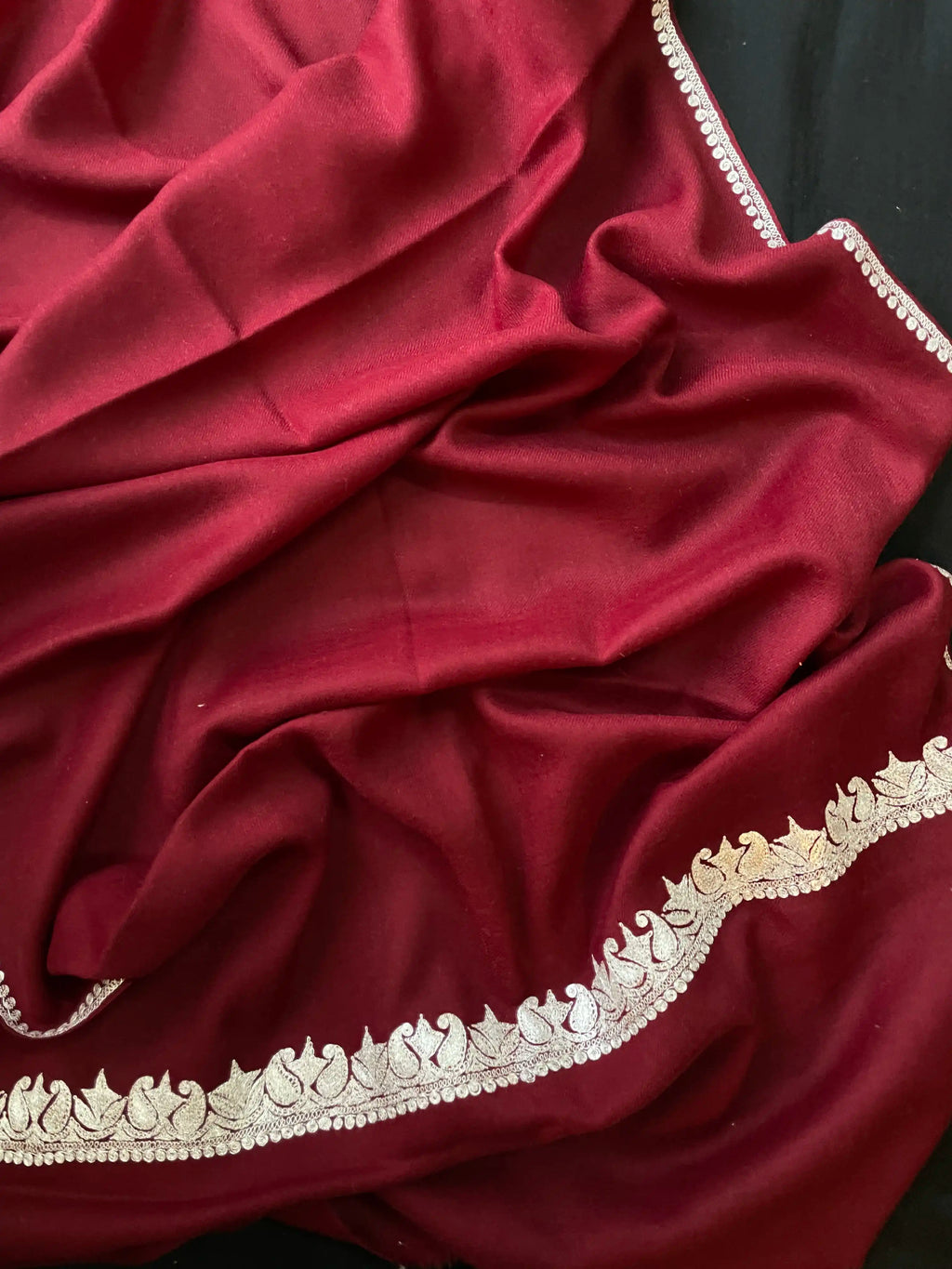 Pure Wool Kashmiri Tilla Stoles