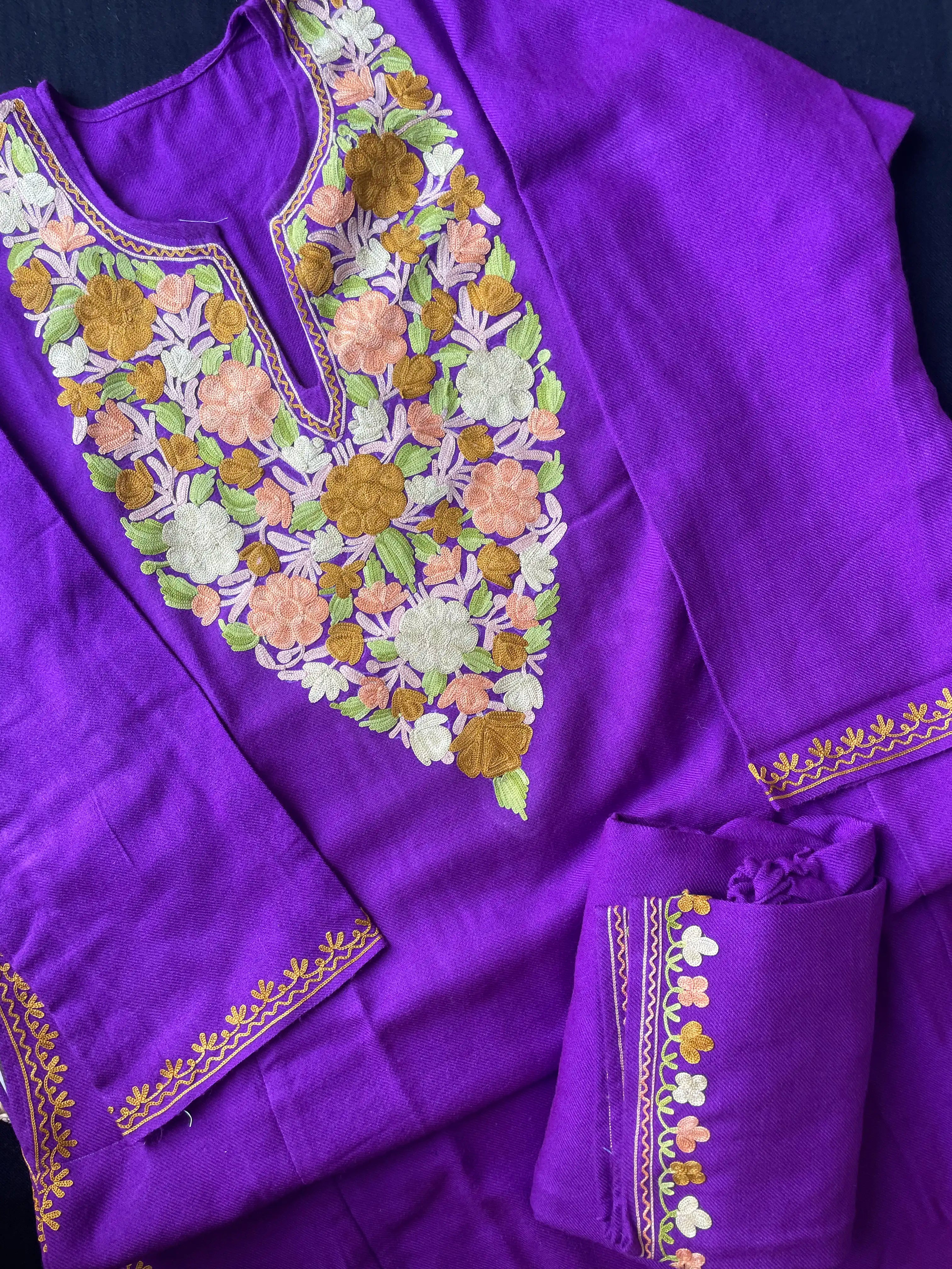 Kashmiri Pheran Sets - Aari Embroidered