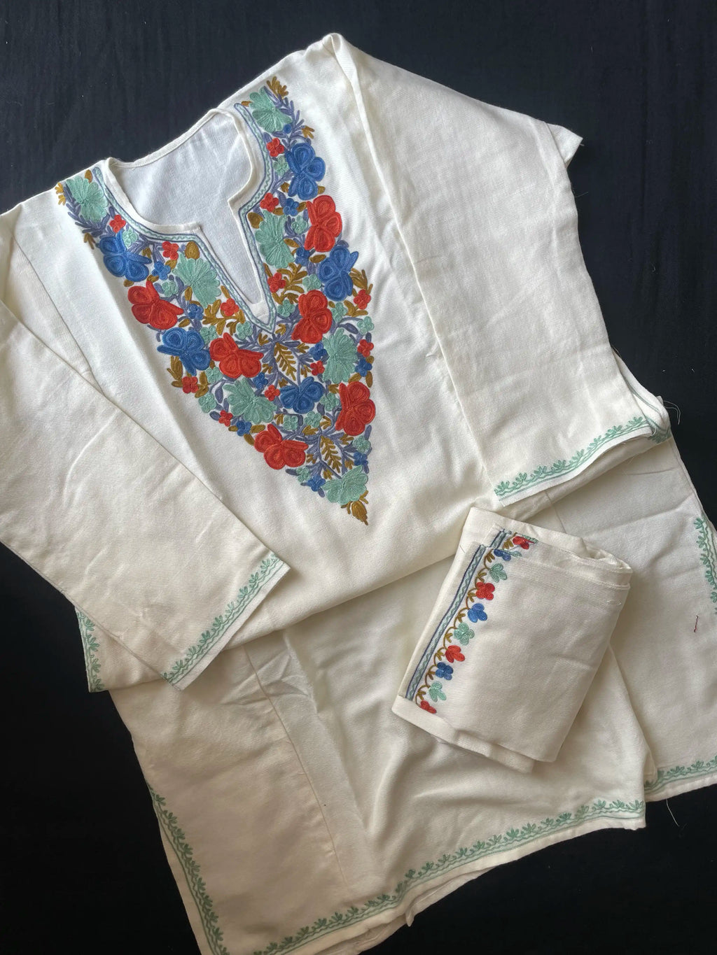 Kashmiri Pheran Sets - Aari Embroidered