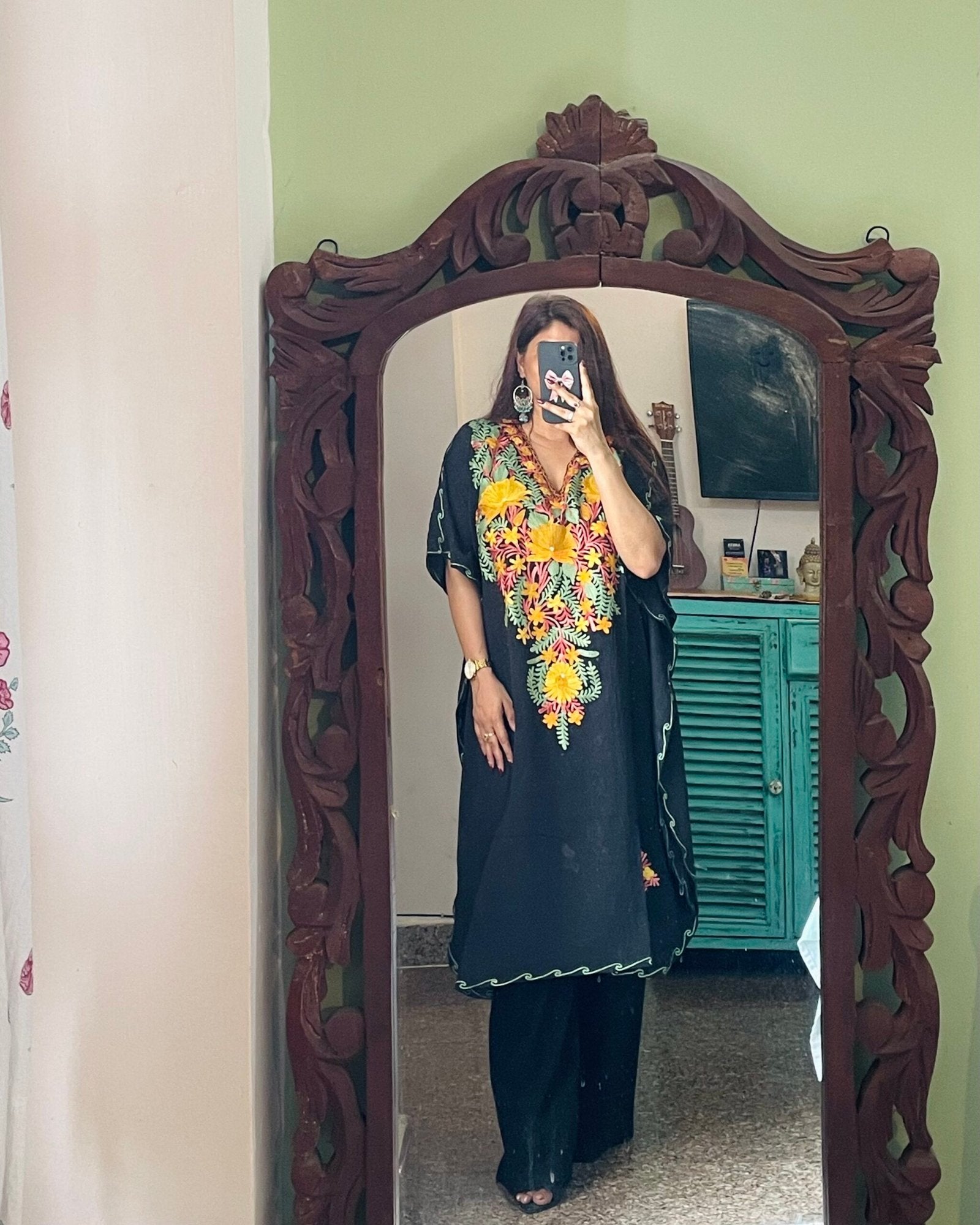 Crushed Cotton Kashmiri Kaftan - Black