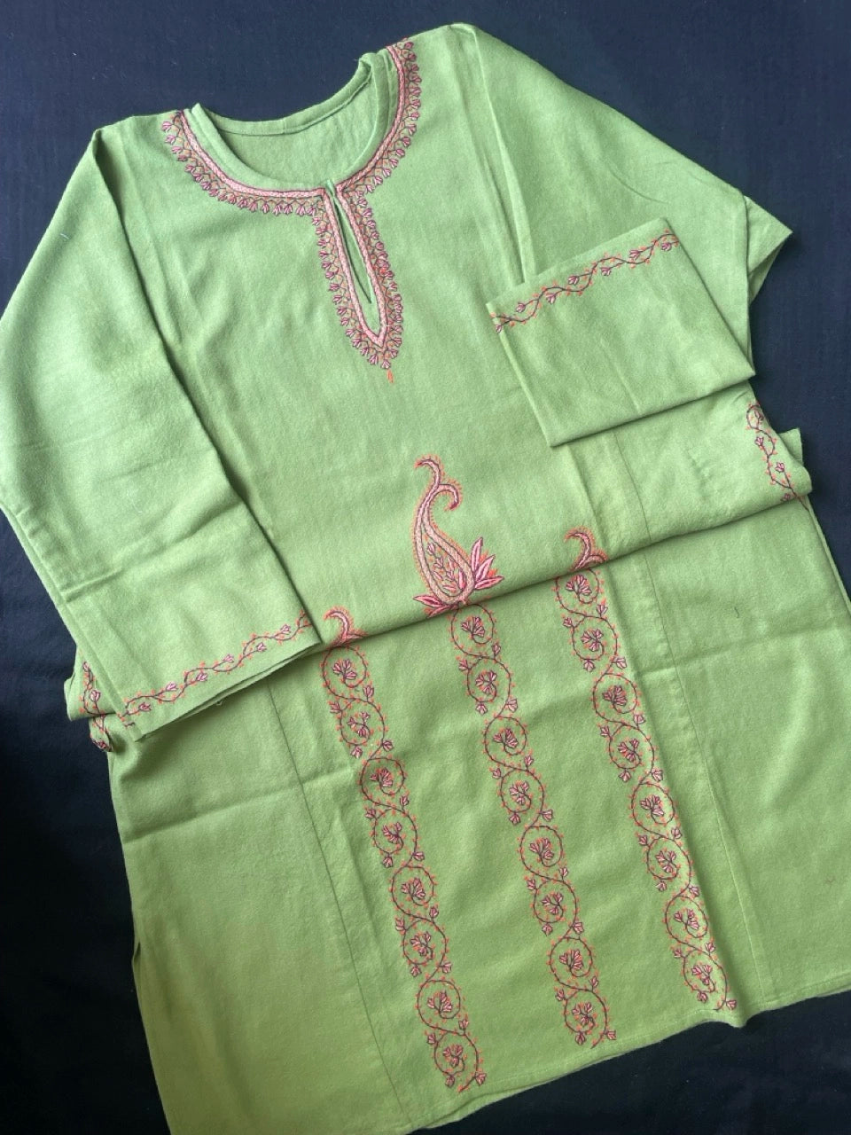 Raffal Wool Pheran - Sozni