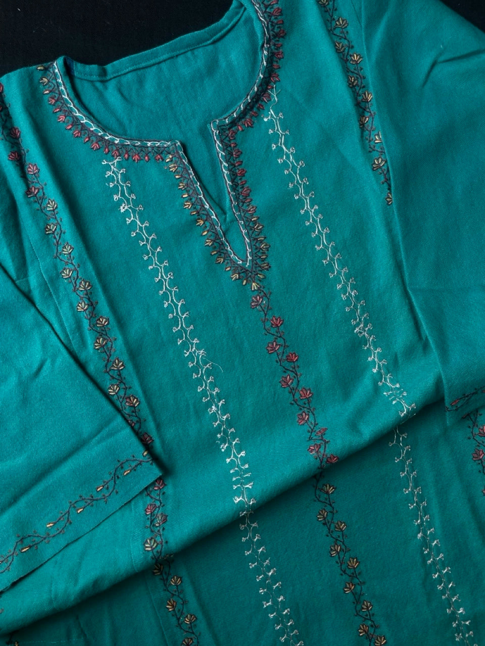 Raffal Wool Pheran - Sozni