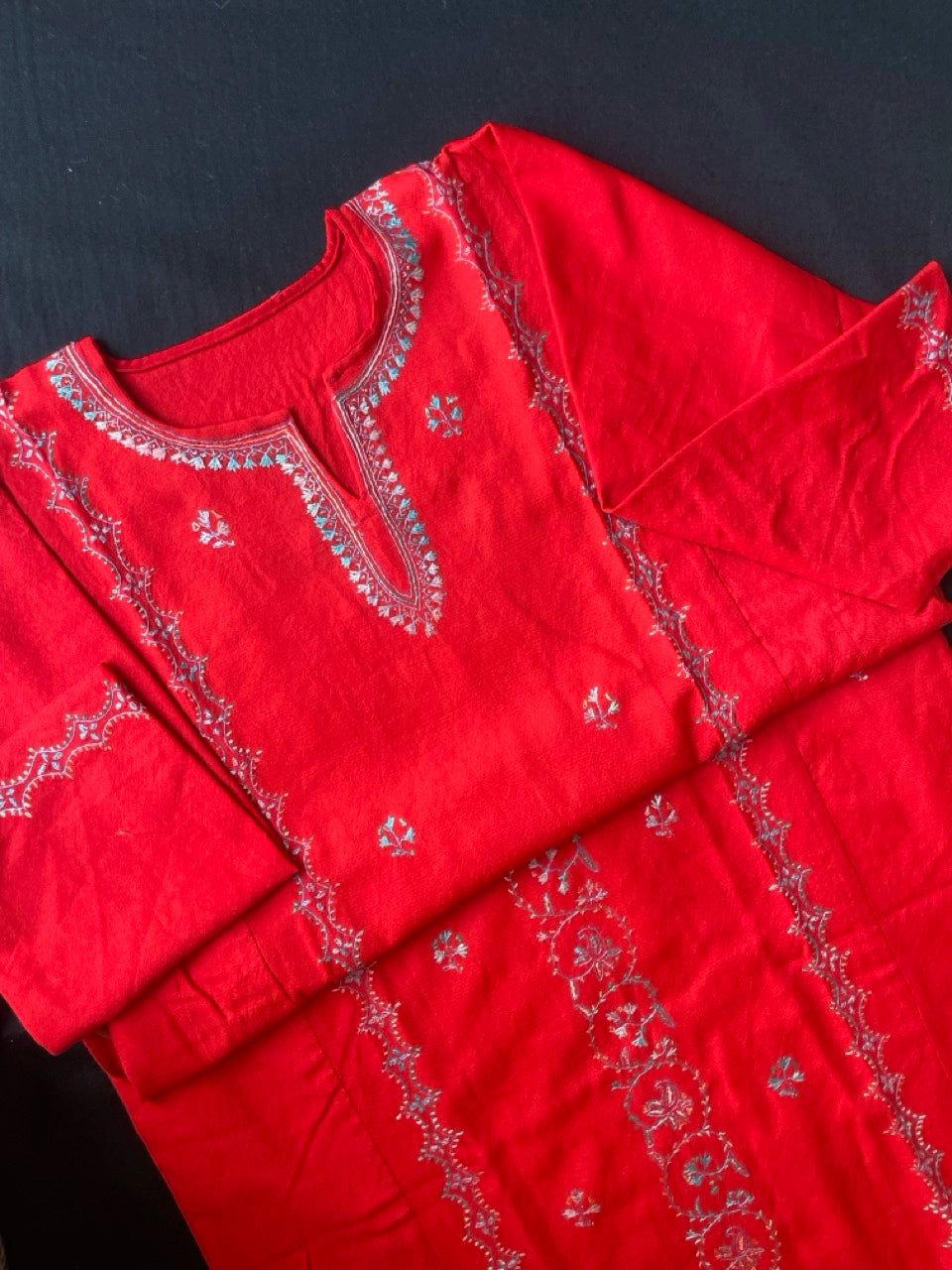 Raffal Wool Pheran - Sozni