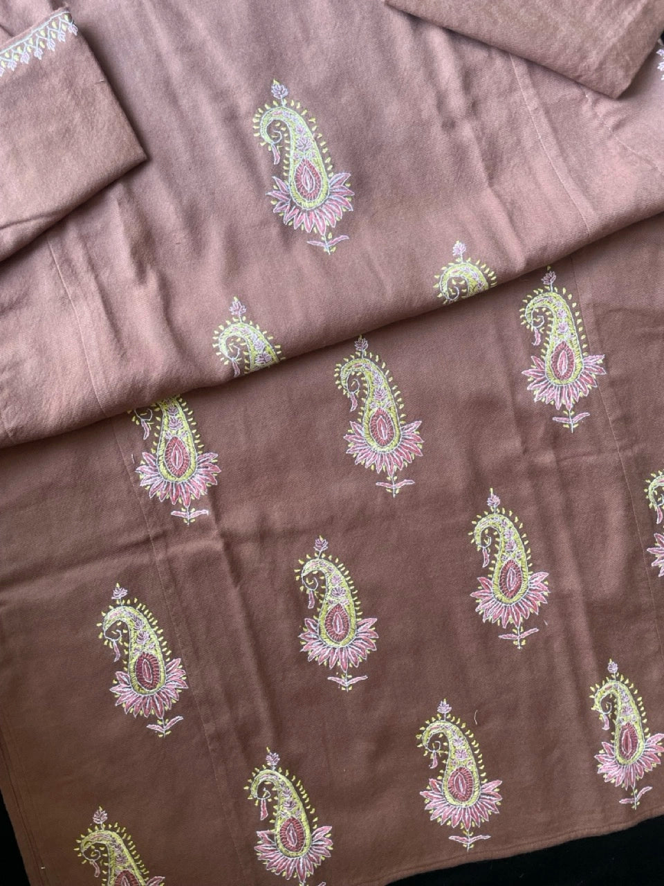 Raffal Wool Pheran - Sozni