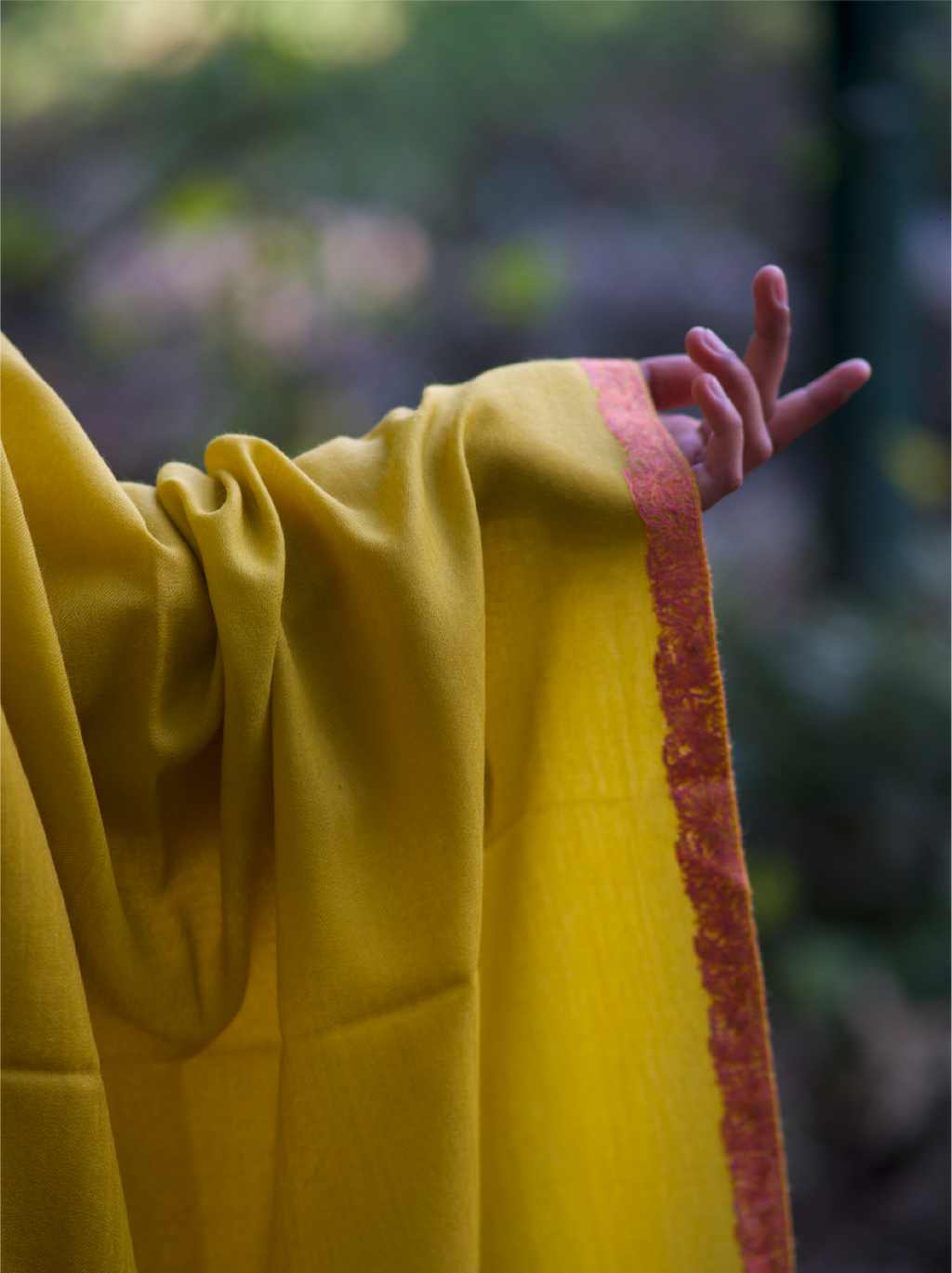 Kashmiri Lambswool | Sozni Stole Neemdore | Premium Heritage