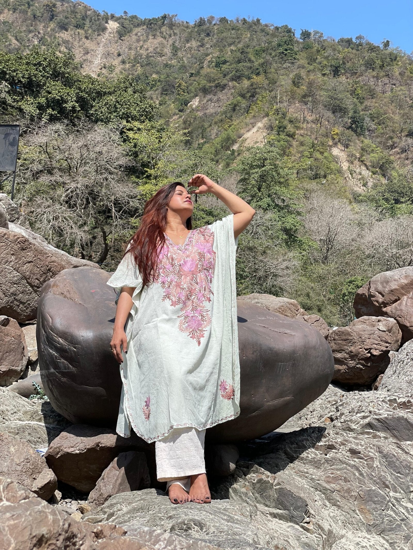 Crushed Cotton Kashmiri Kaftan - Slaty White