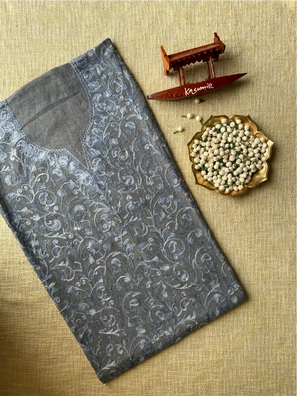 Crushed Cotton 2pc. Unstitched Suit - Kashmiri Aari