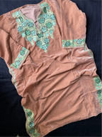 Makhmal Pheran - Kashmiri Aari