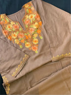 Kashmiri Pheran - Aarikari