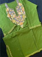 Kashmiri Pheran - Aarikari