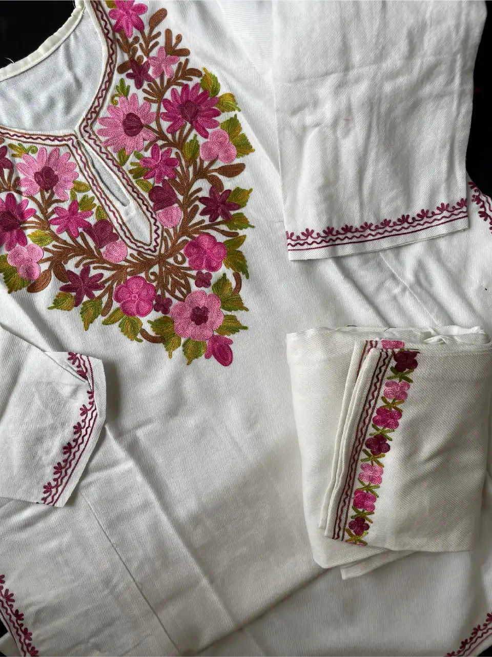 Kashmiri Pheran Sets - Aari Embroidered