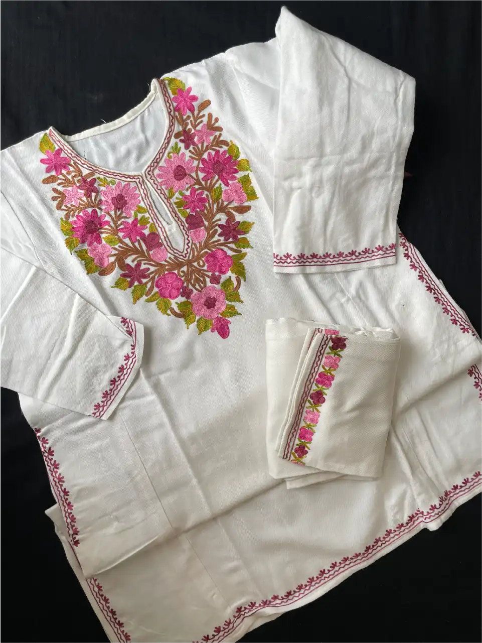 Kashmiri Pheran Sets - Aari Embroidered