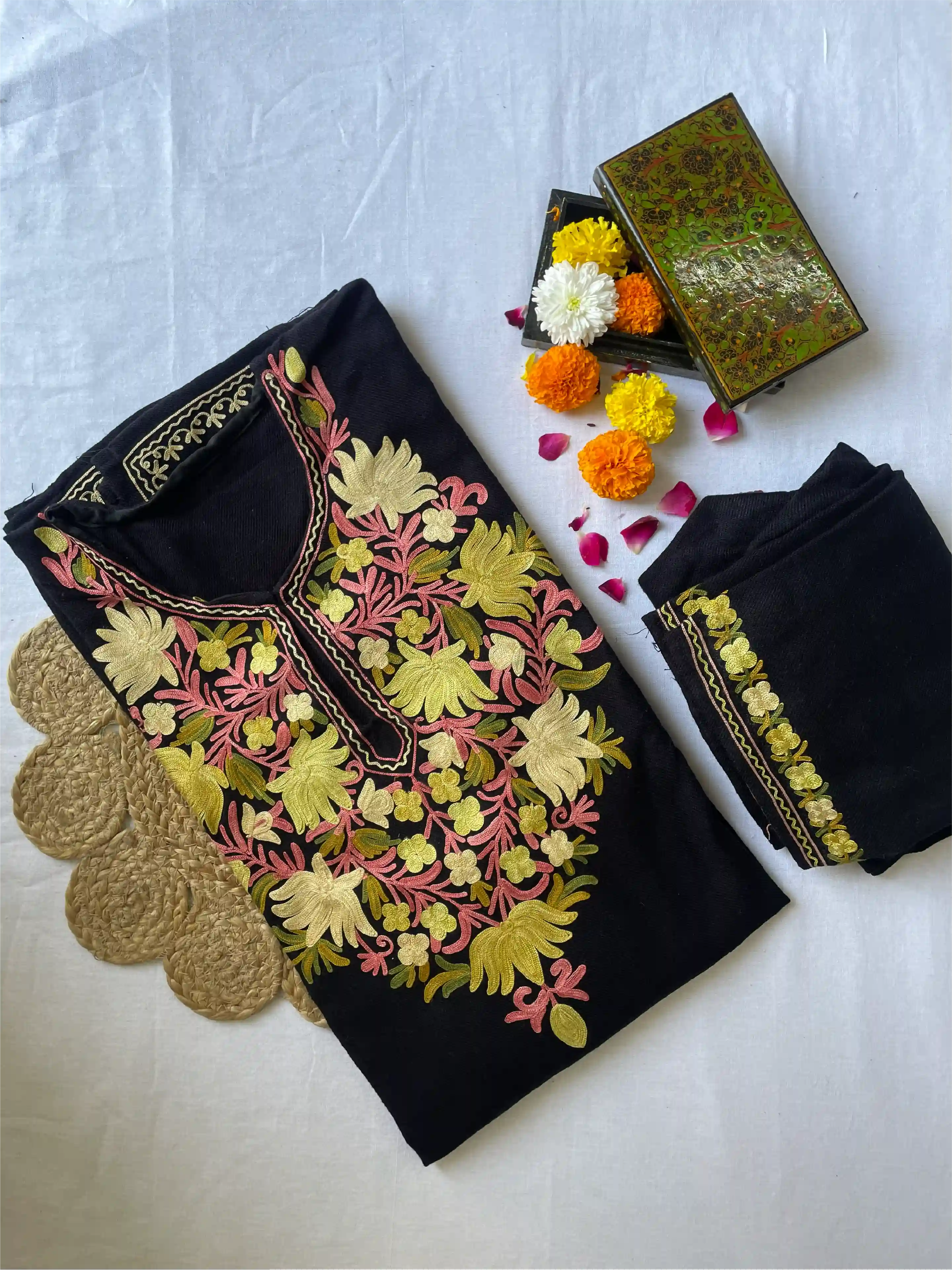 Kashmiri Pheran Sets - Aari Embroidered