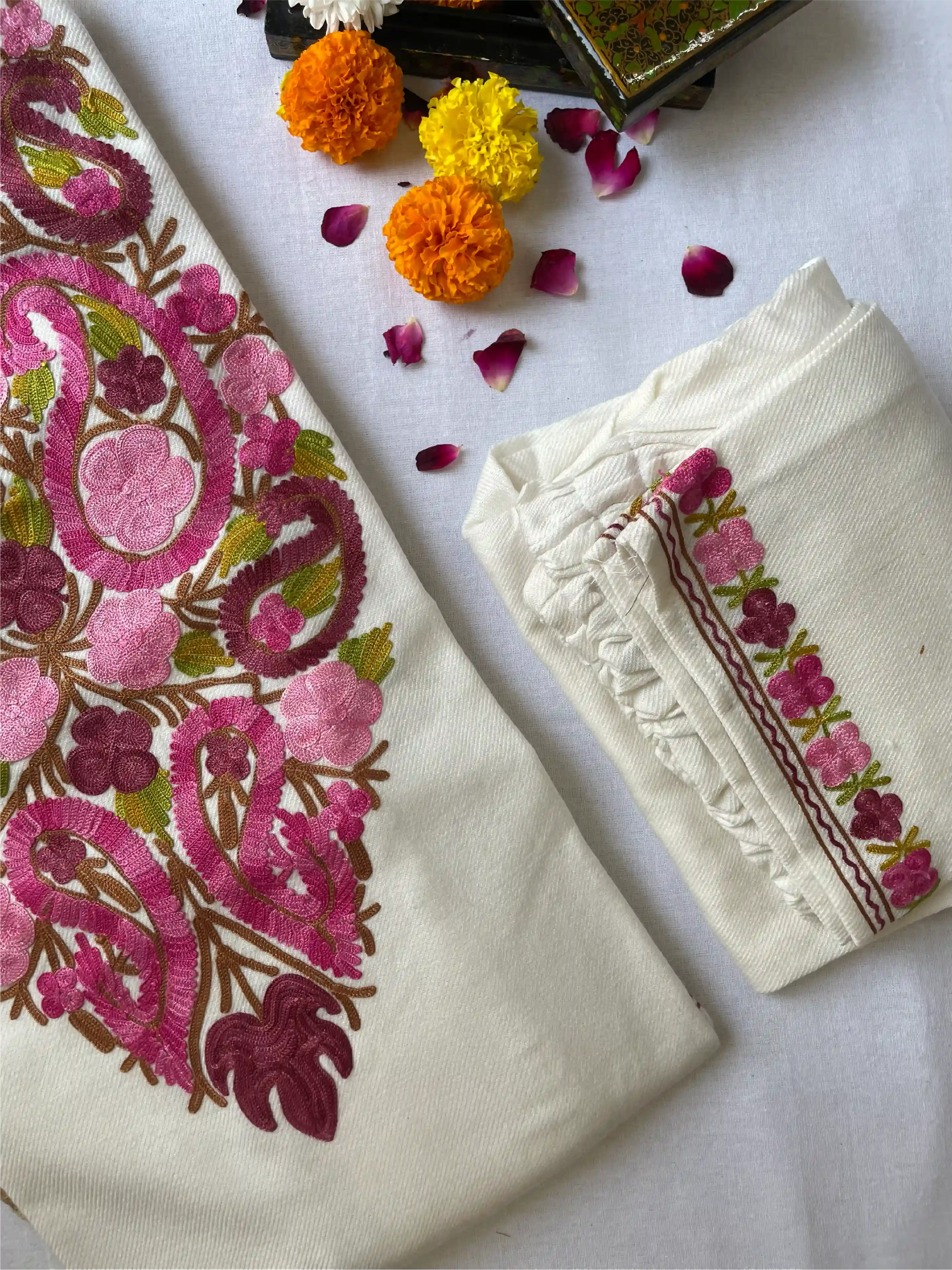 Kashmiri Pheran Sets - Aari Embroidered