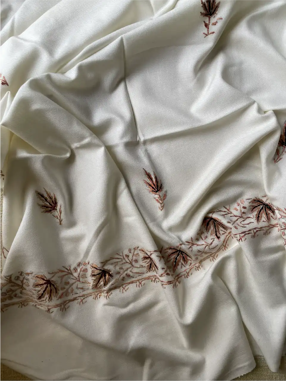 Kashmiri Sozni Shawl - Pollywool