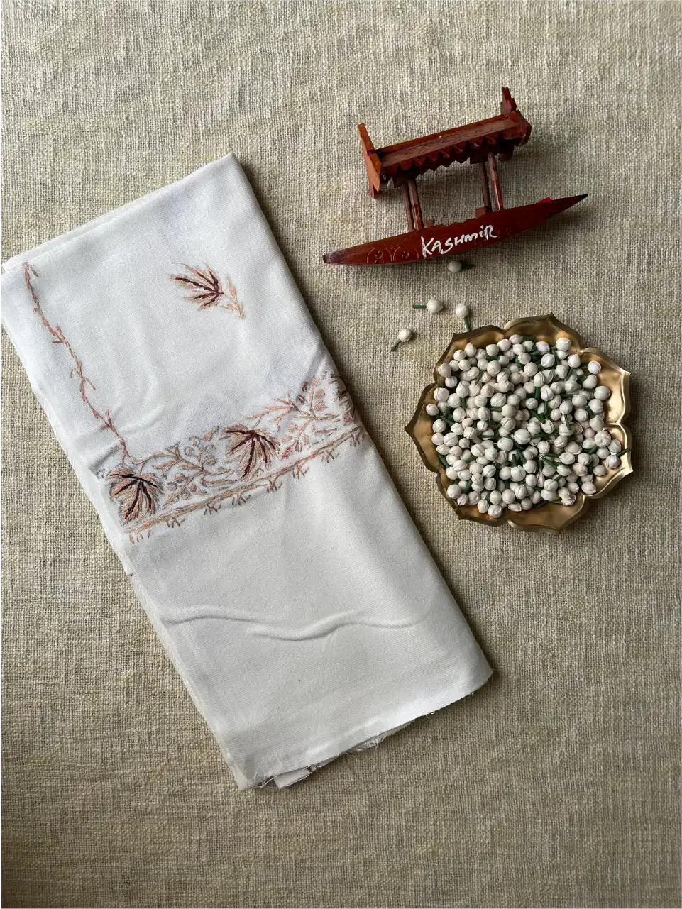 Kashmiri Sozni Shawl - Pollywool