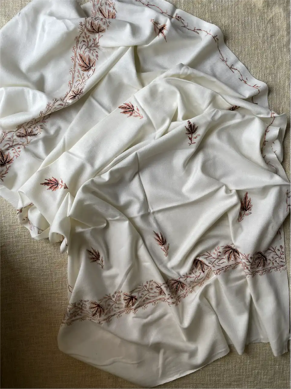 Kashmiri Sozni Shawl - Pollywool