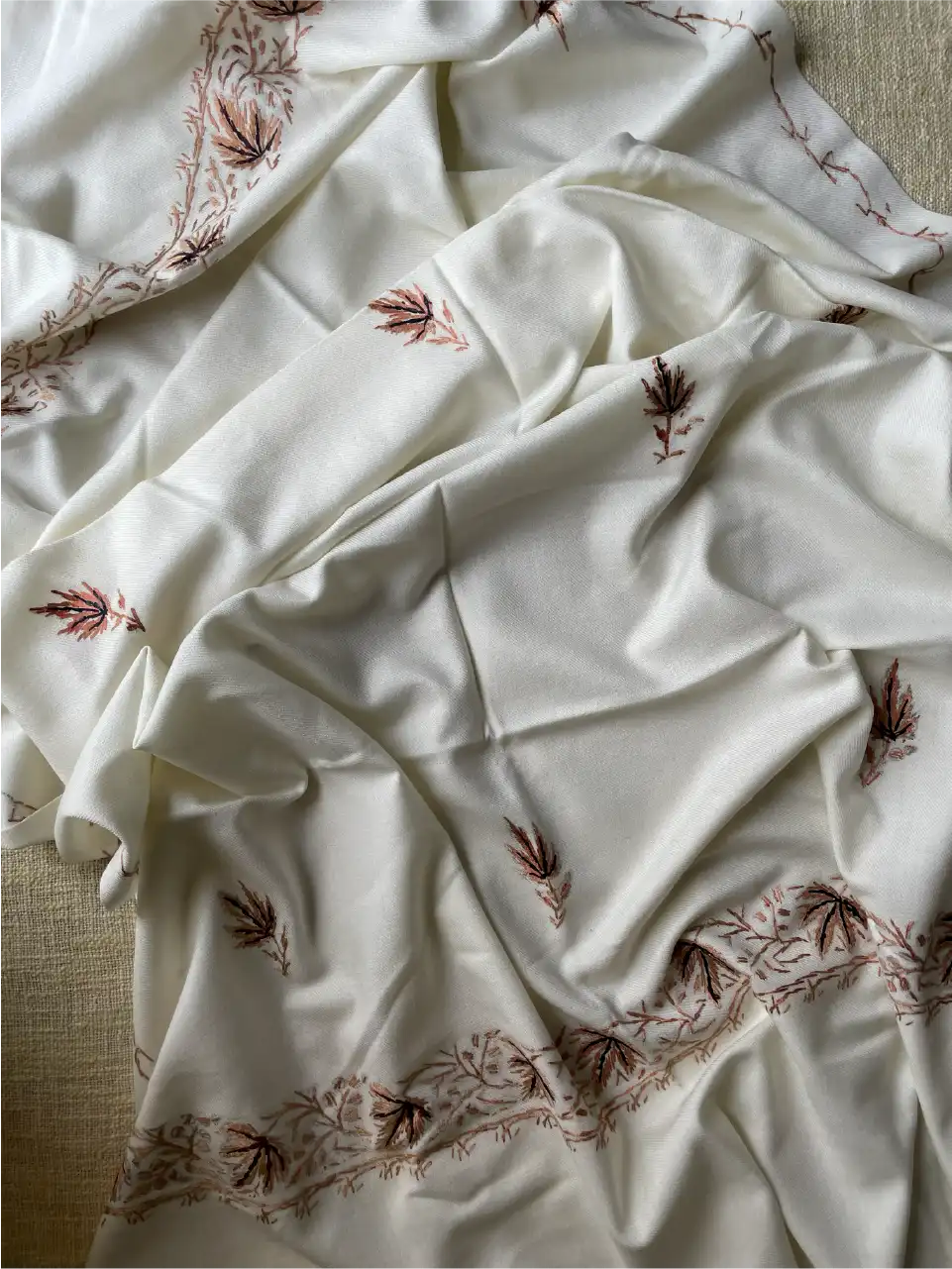 Kashmiri Sozni Shawl - Pollywool