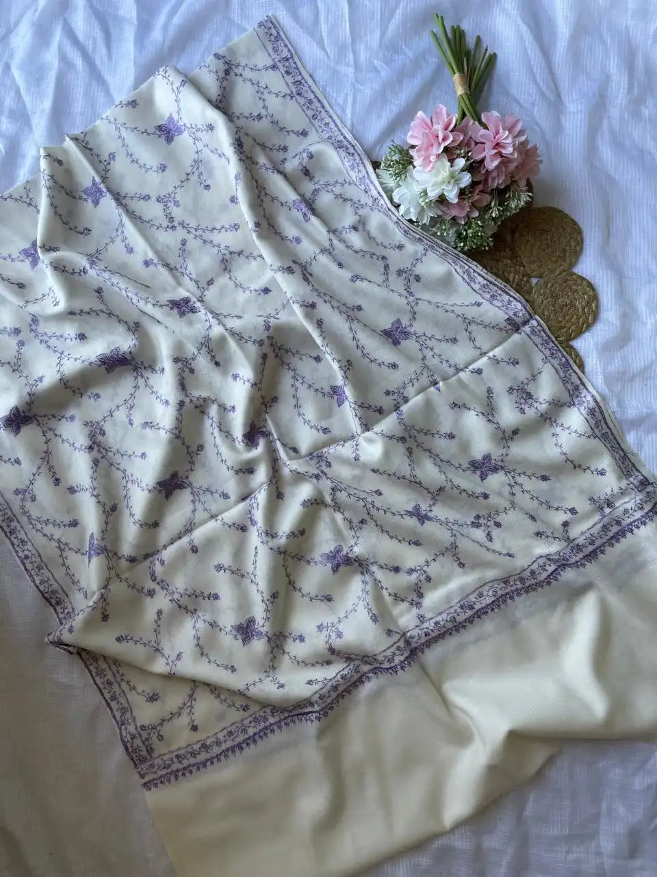 Pure Wool Kashmiri Sozni Stoles - Cream