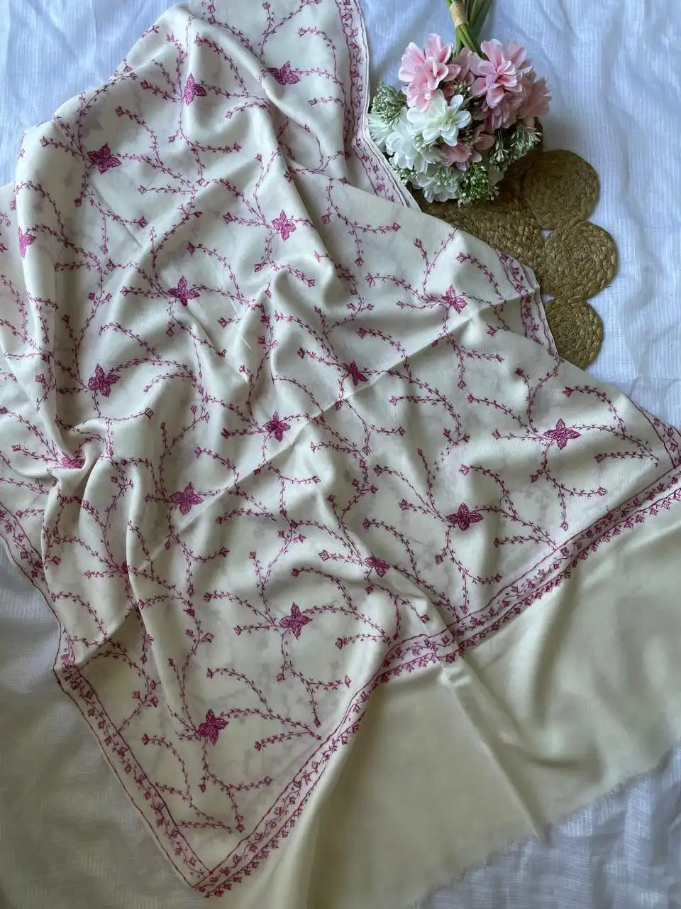 Pure Wool Kashmiri Sozni Stoles - Cream