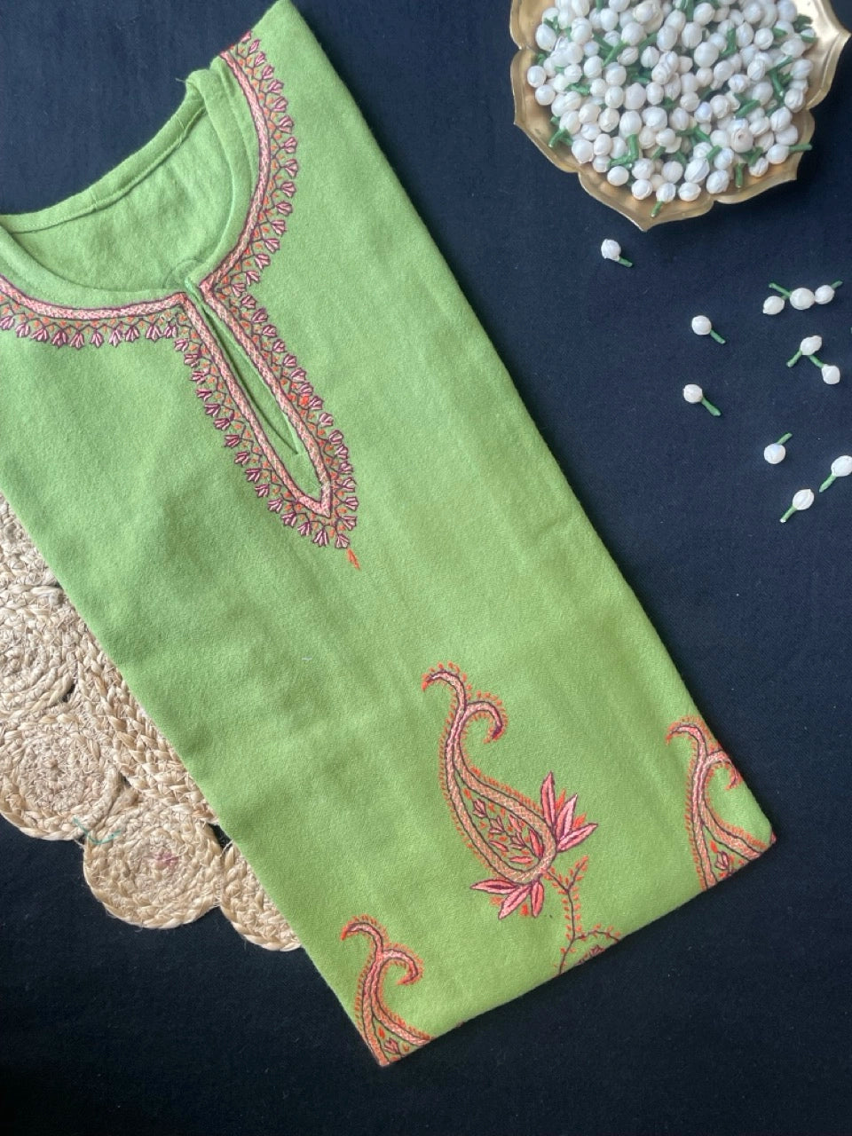Raffal Wool Pheran - Sozni