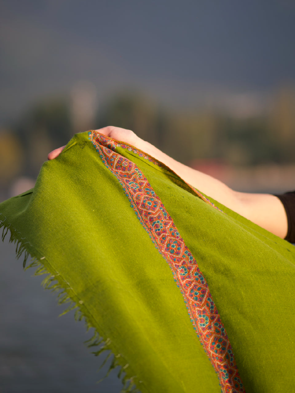 Kashmiri Pashmina | Sozni Stole Neemdore | Luxury Heritage