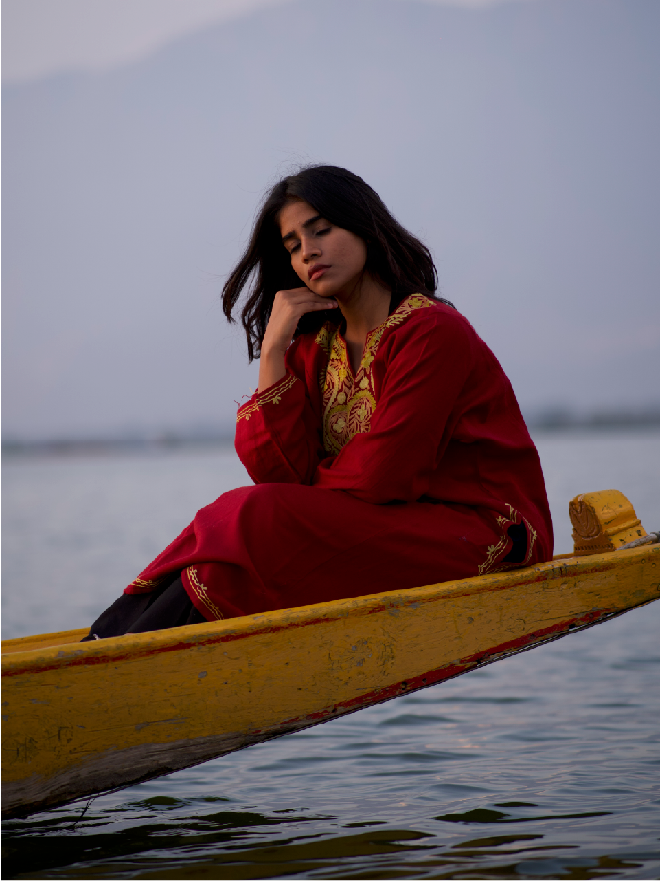 Cashmilon Pheran Set - Aari