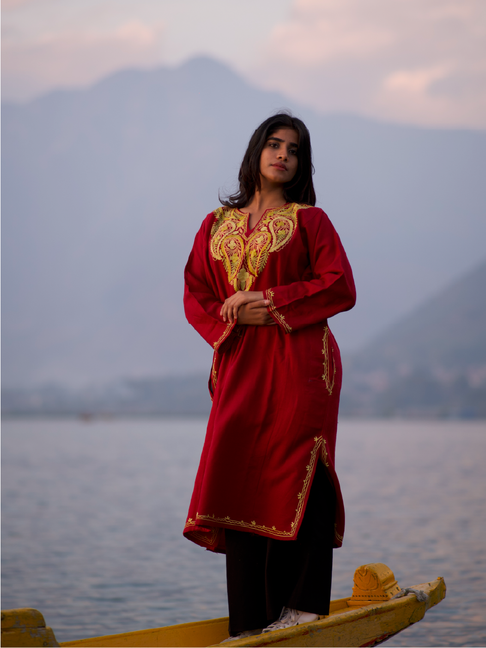 Cashmilon Pheran Set - Aari
